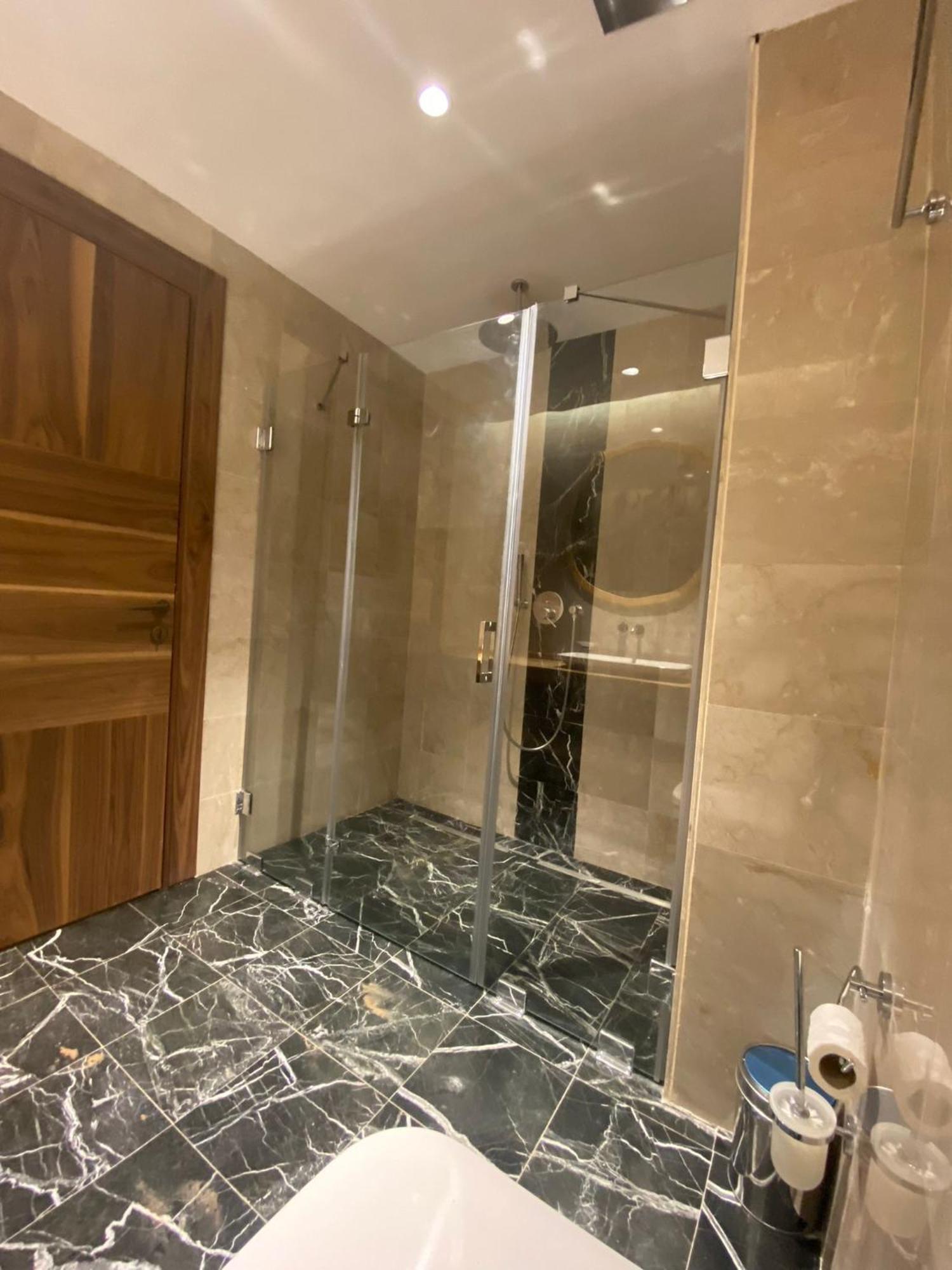 Askireg Hotel Tunceli Екстериор снимка