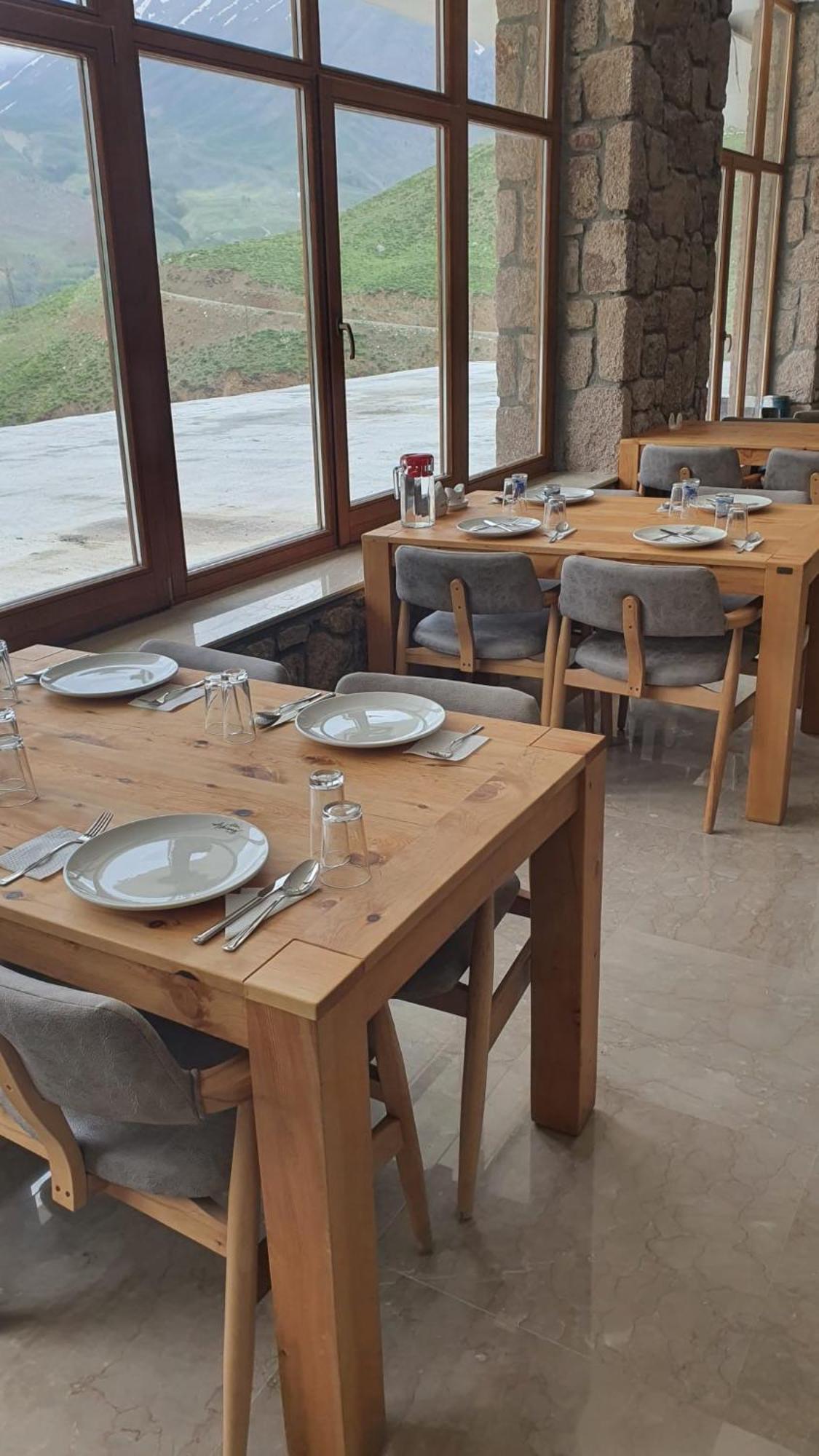 Askireg Hotel Tunceli Екстериор снимка