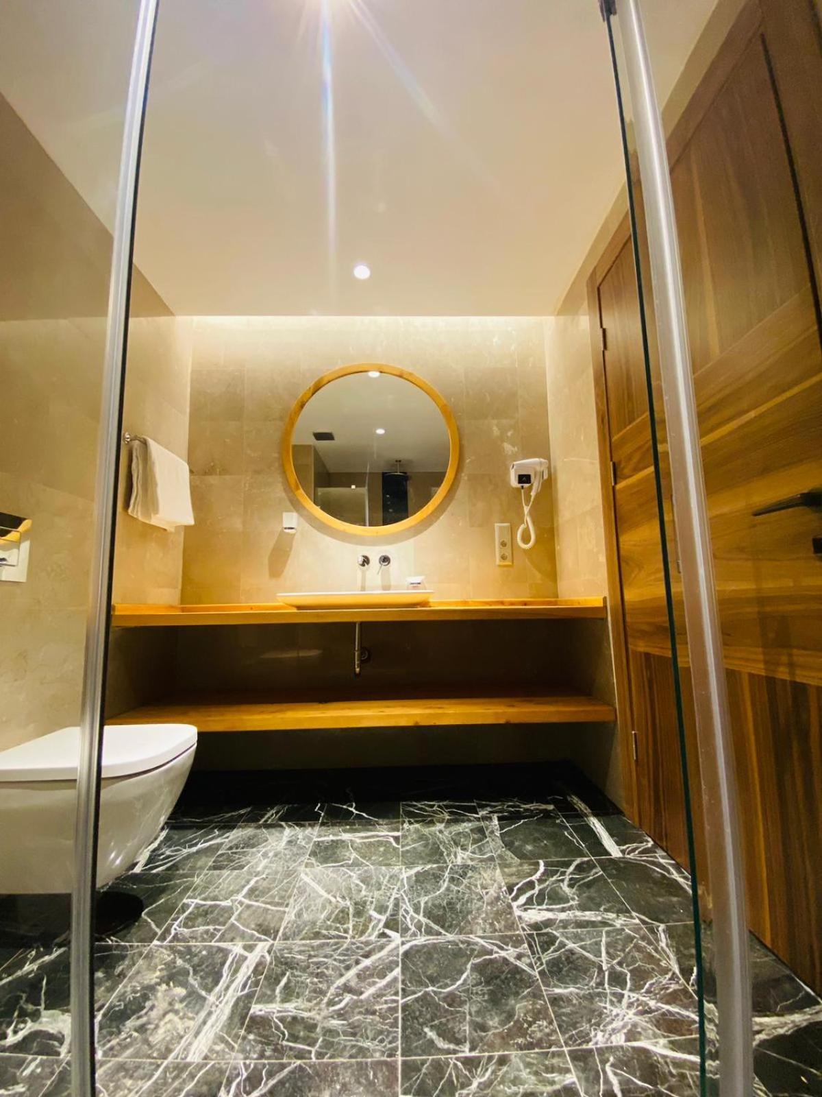 Askireg Hotel Tunceli Екстериор снимка